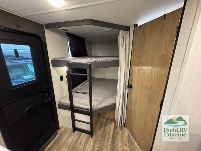 Pre-Owned 2024 Forest River RV 23LM - photo - 18