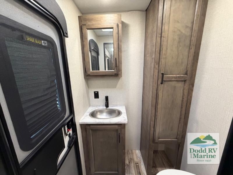 Pre-Owned 2022 Venture RV ST333VIK - photo - 52