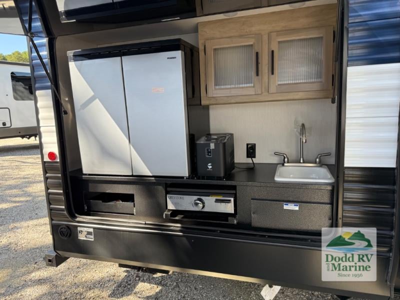 New 2026 Forest River RV 304SR - photo - 48