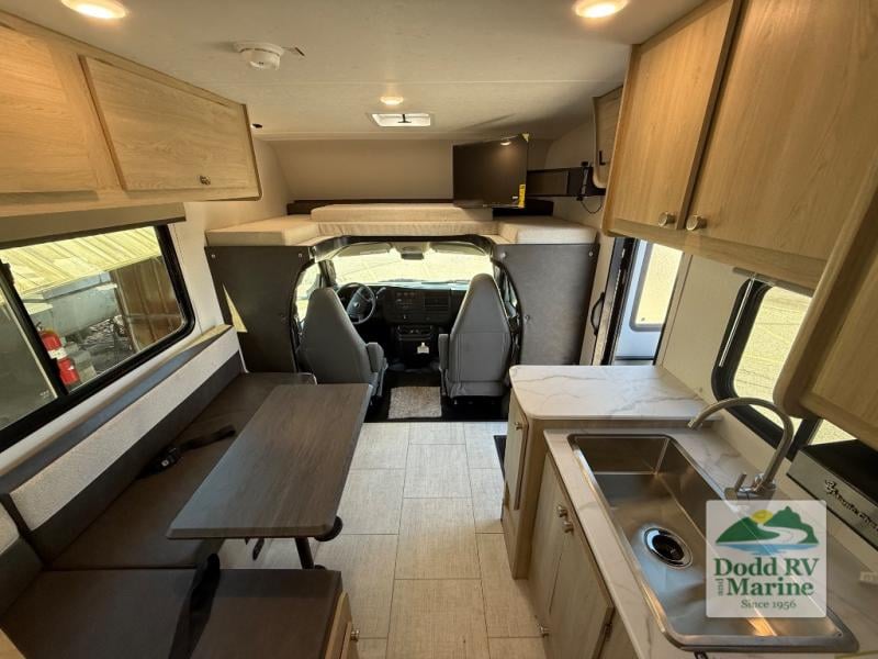 New 2026 Coachmen RV 210RSS Chevy 3500 - photo - 4