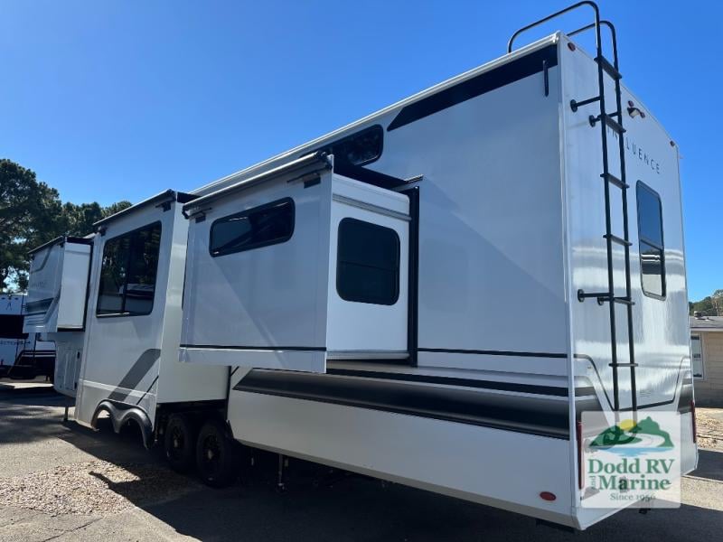 New 2026 Grand Design 3804DS - photo - 3