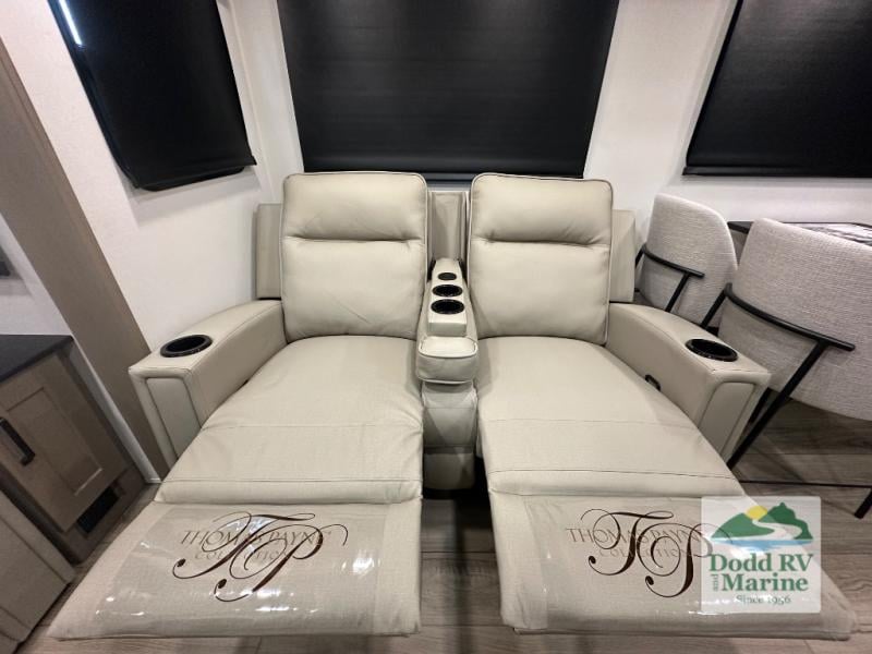 New 2026 Grand Design 28RL - photo - 22