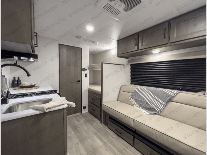 New 2026 Grand Design 151BH - photo - 23